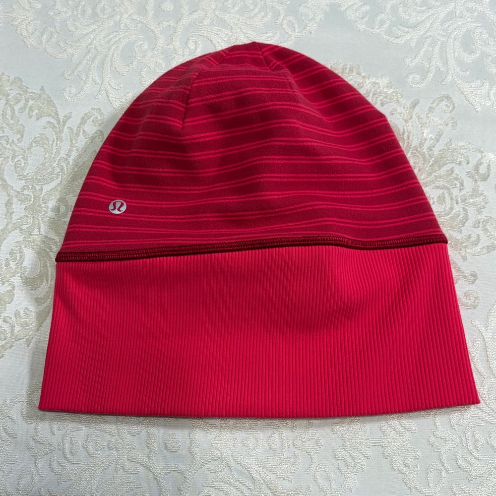 Lululemon Reversible Running Beanie With Ponytail Slot Pink